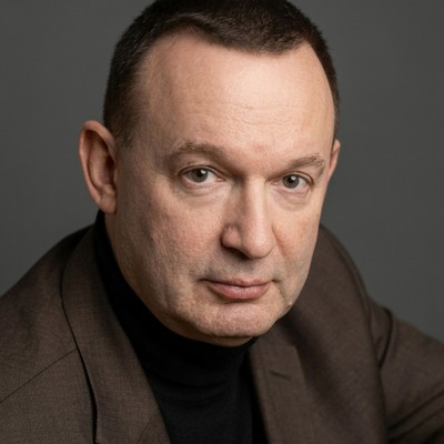 Photograph of Ian Holtham