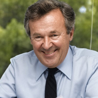 Photograph of Keith Humble